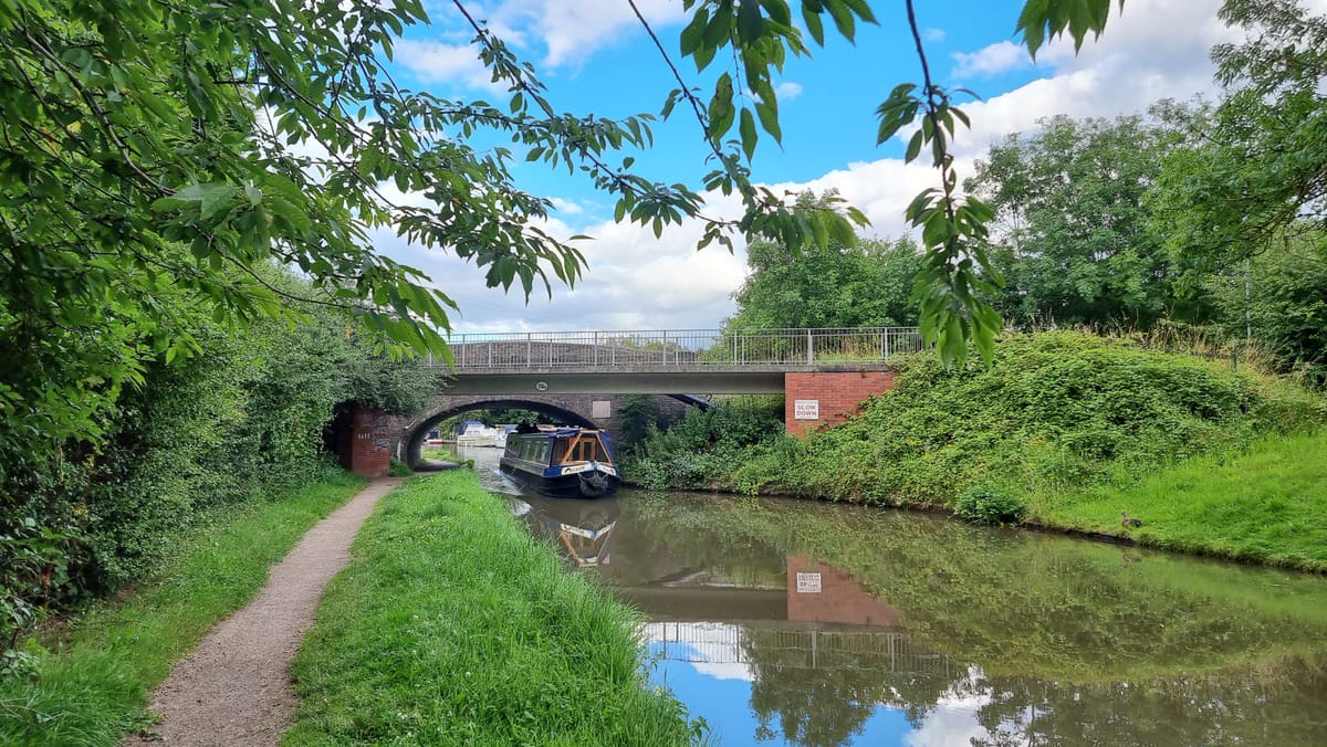 Canalside Homes for Sale from £500k to £699k